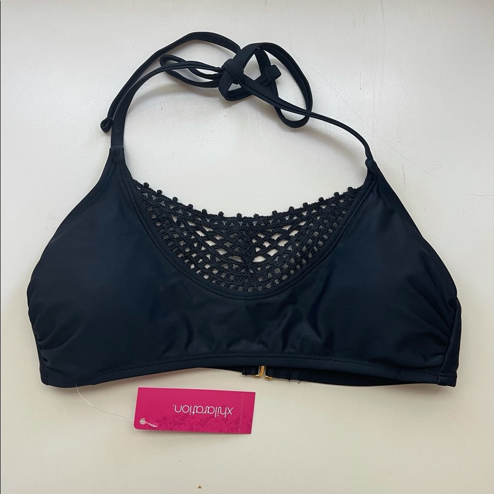 Medium target swimsuit top NWT